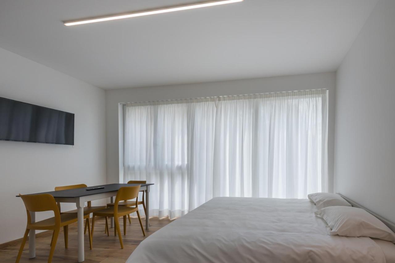 Modern Studios Mendrisio Exterior photo